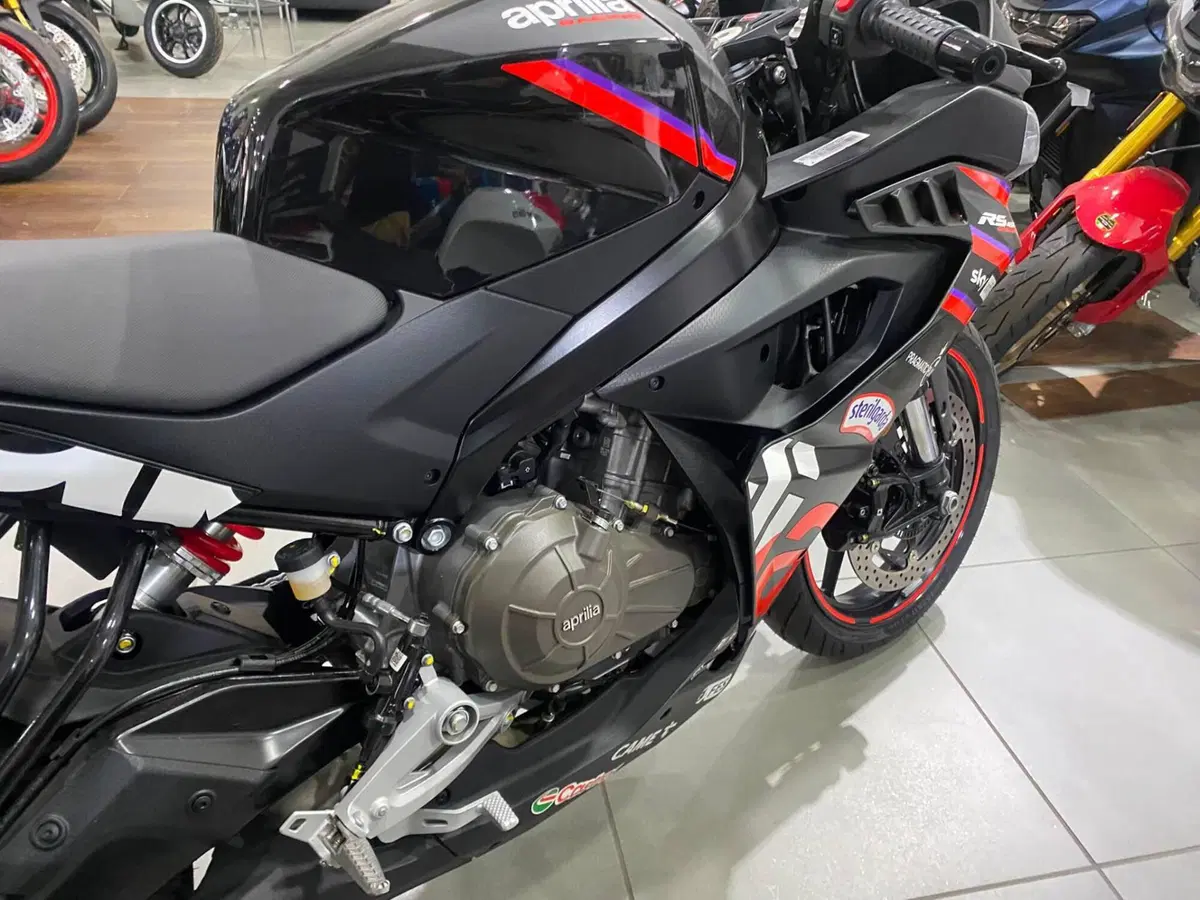 Aprilia RS 457 GP Replica (2026) (4)