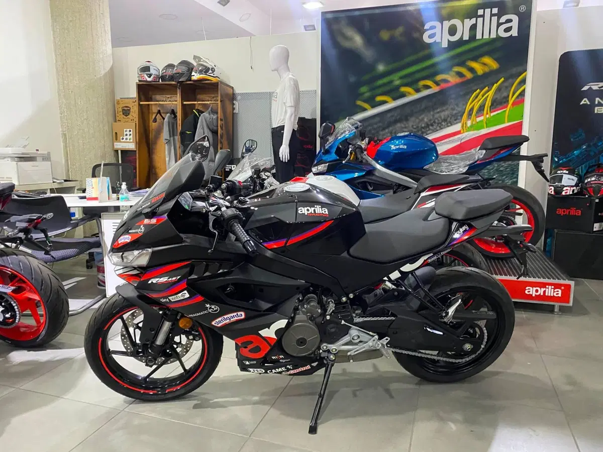 Aprilia RS 457 GP Replica (2026) (2)