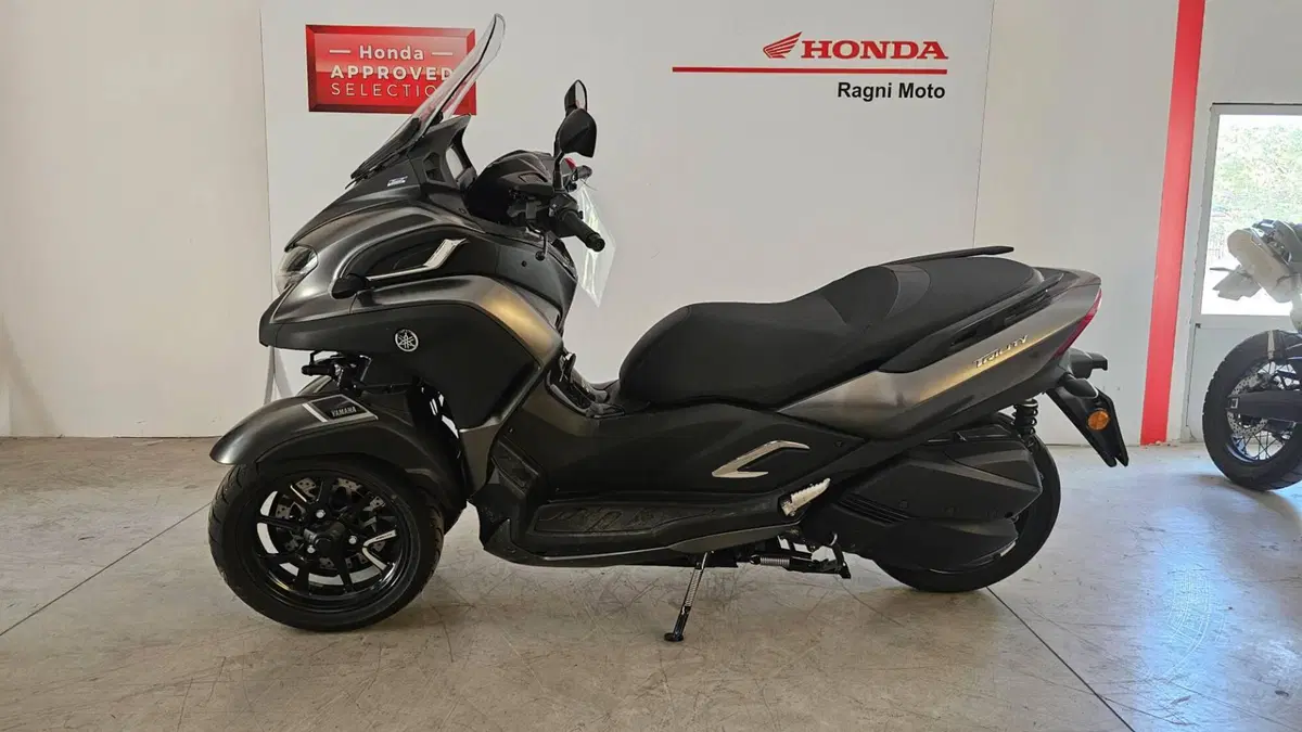 Yamaha Tricity 300 (2021 - 24) (2)