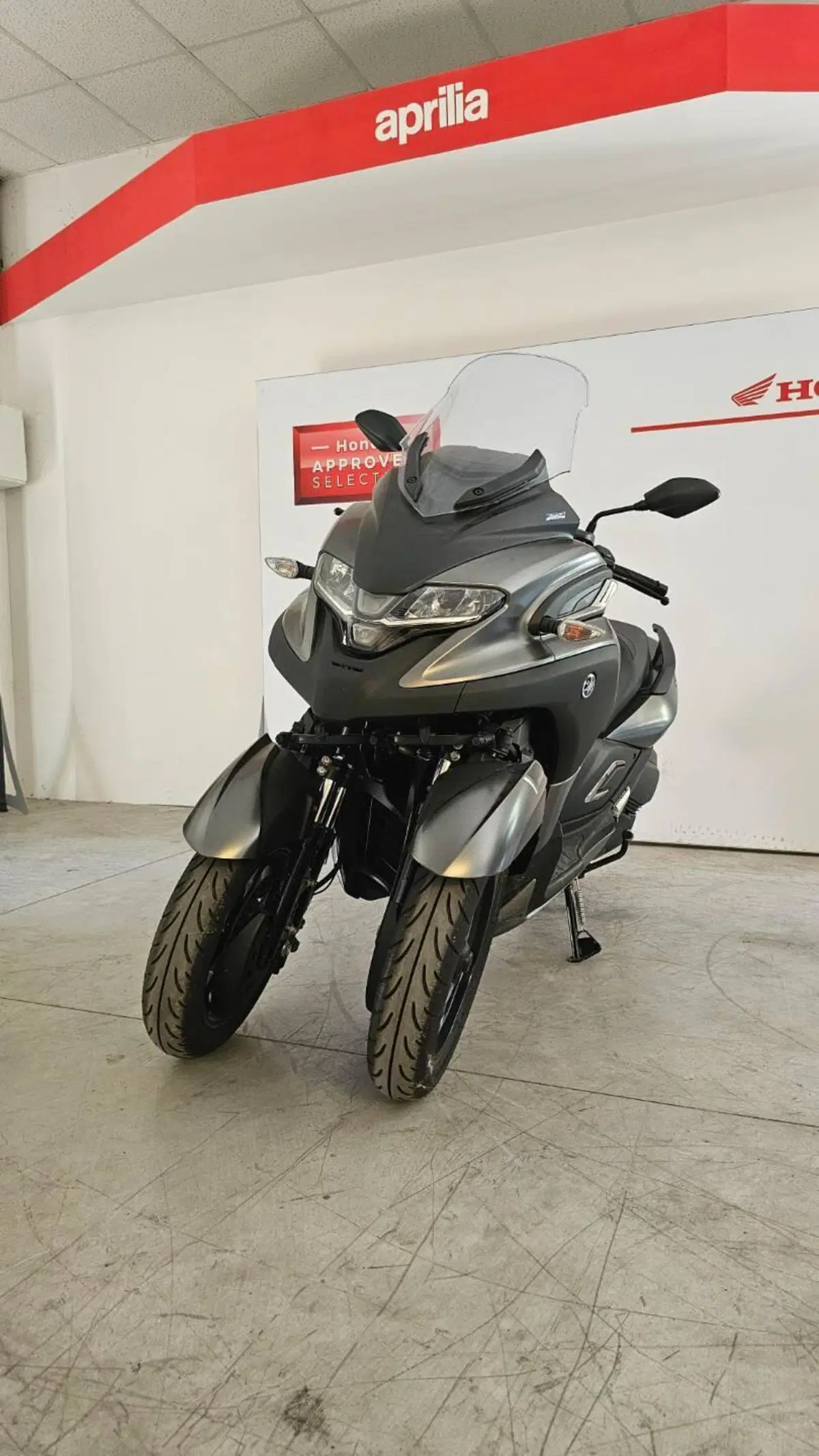Yamaha Tricity 300 (2021 - 24) (3)