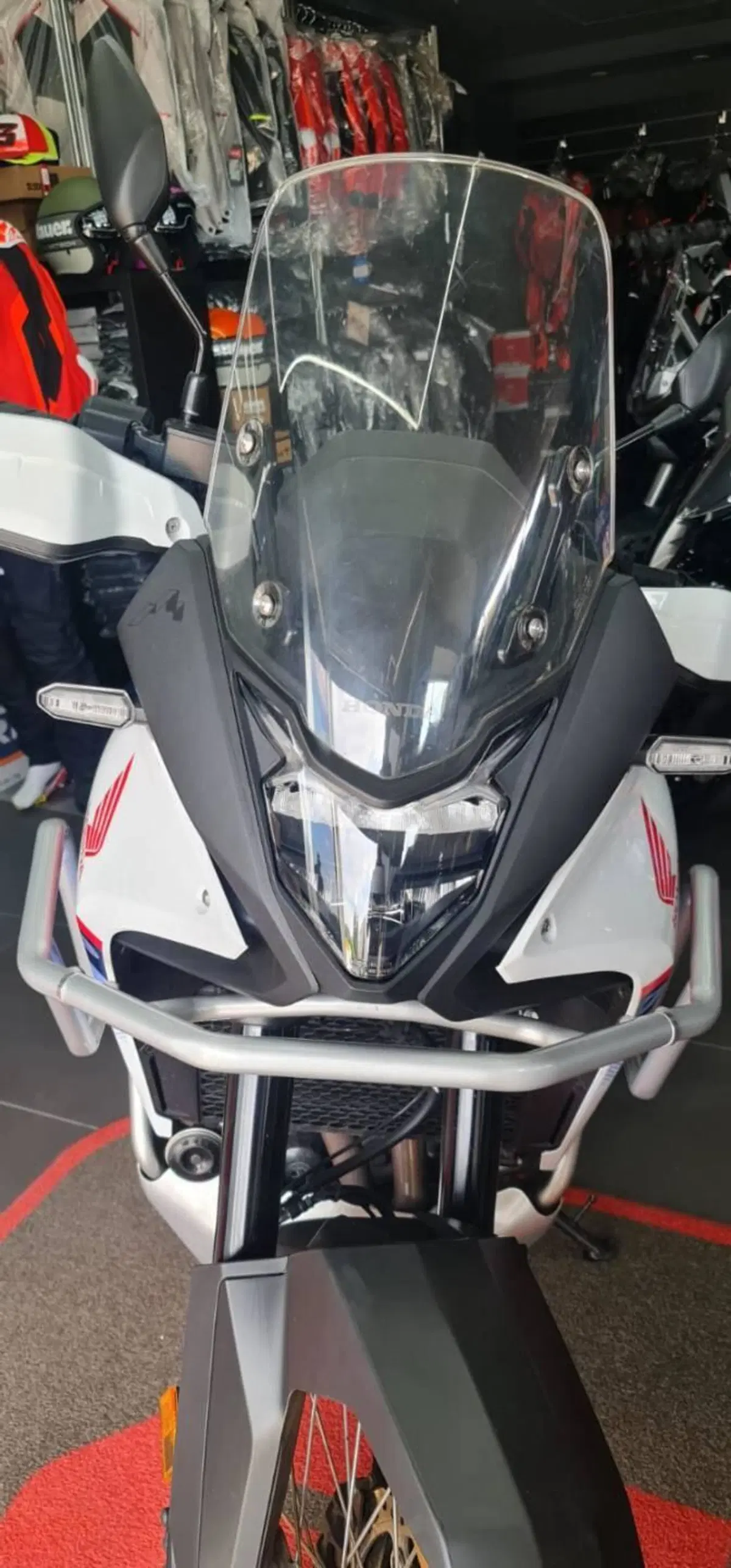 Honda Transalp XL750 (2023 - 24) (5)