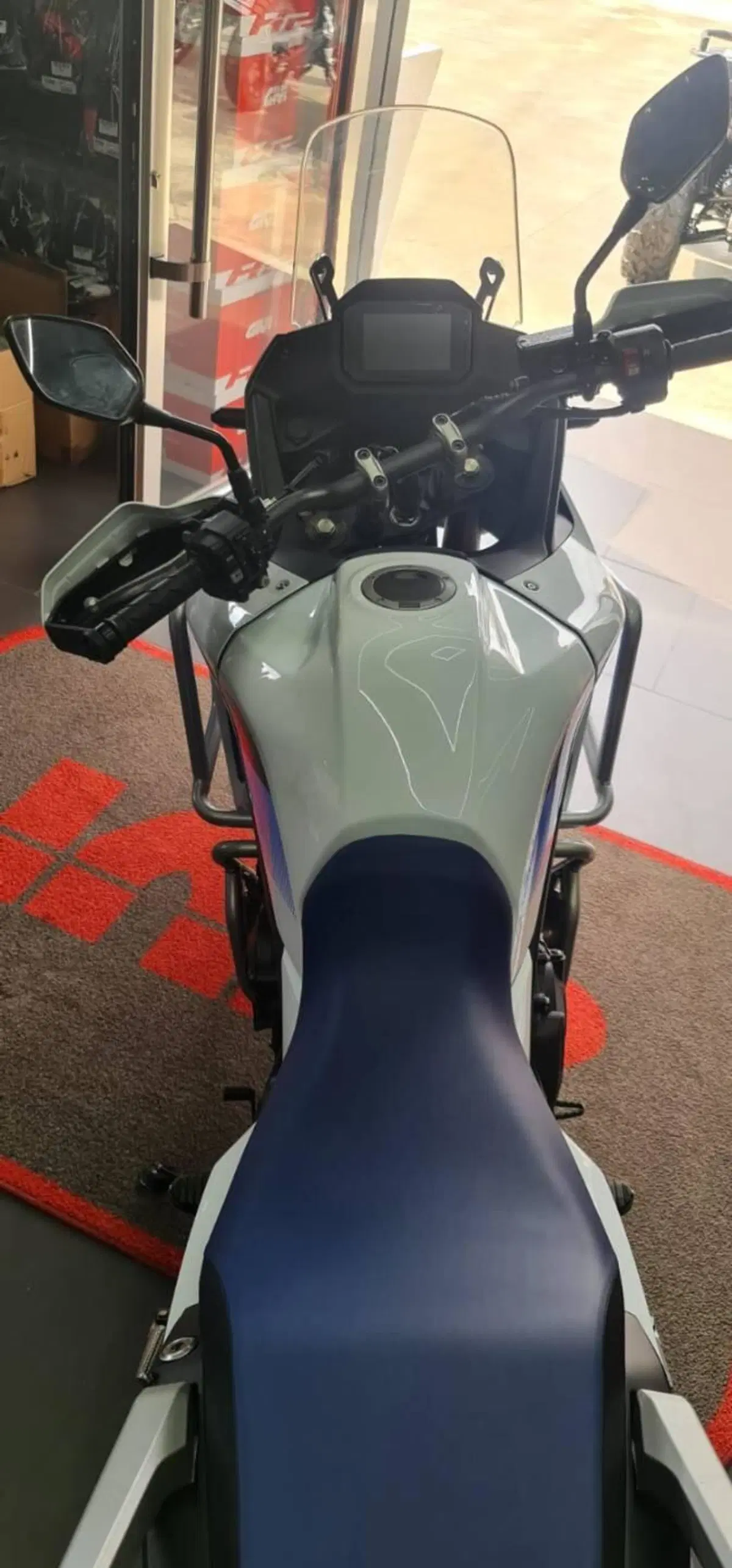 Honda Transalp XL750 (2023 - 24) (11)