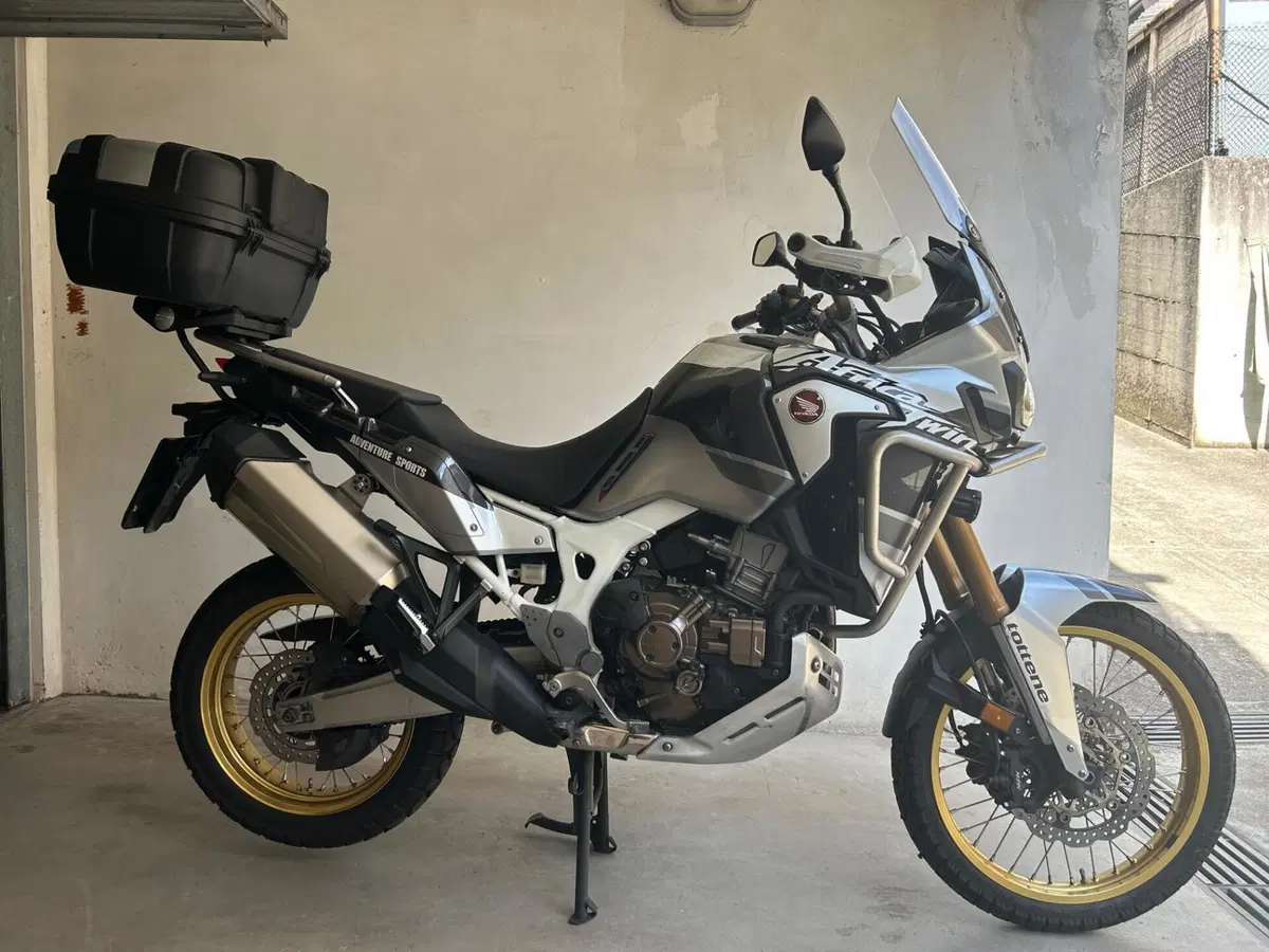 Honda Africa Twin CRF 1000L Adventure Sports DCT (2018 - 19) (11)