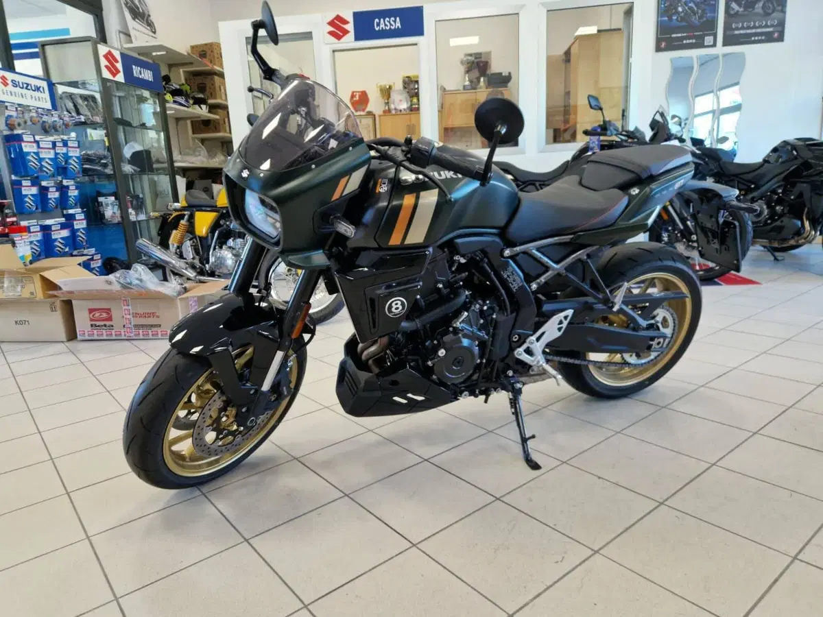 Suzuki GSX-8TT (2025 - 26)