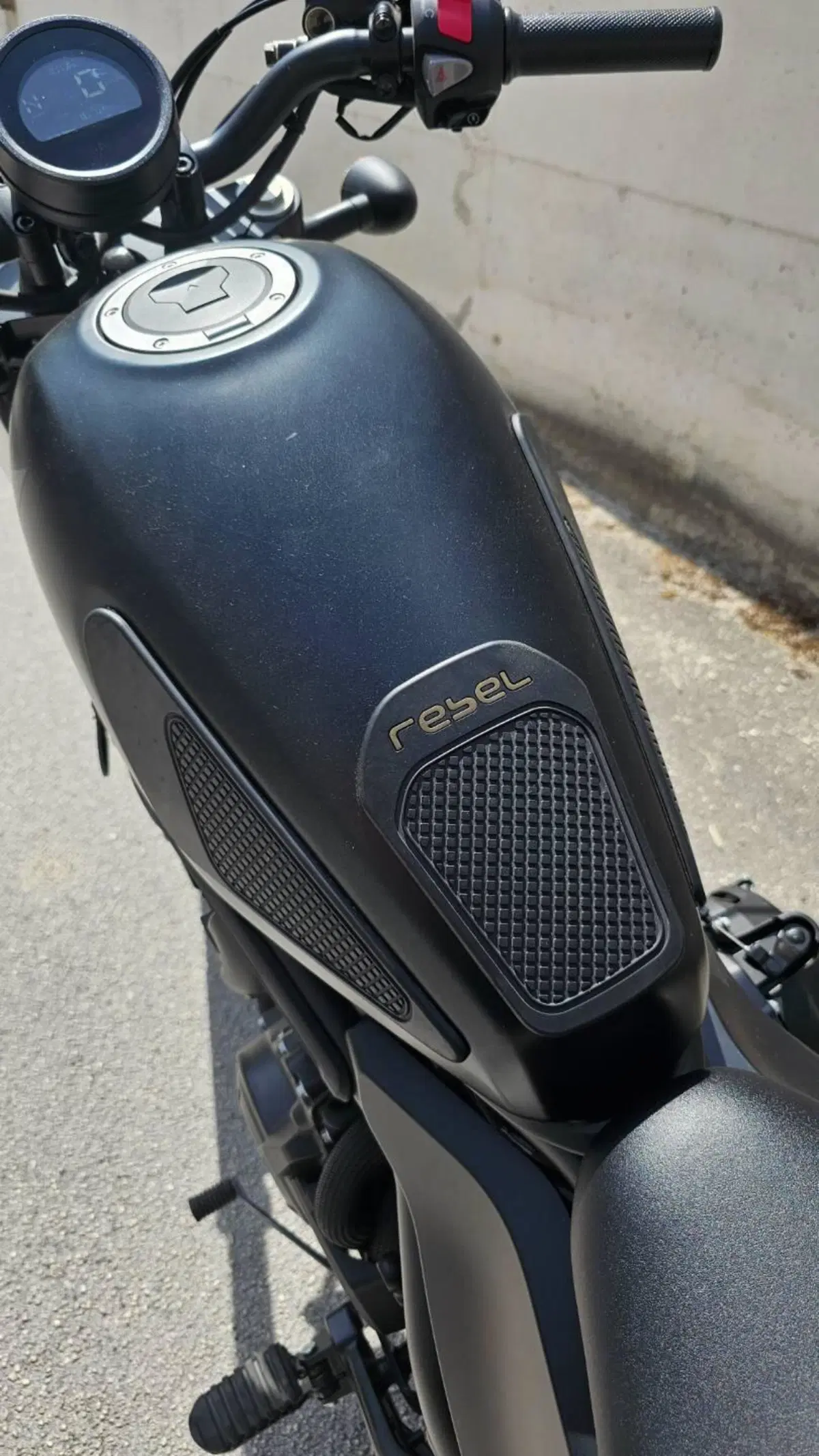 Honda CL500 (2025 - 26) (6)