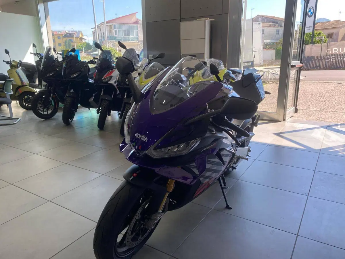 Aprilia RSV4 1100 Factory (2025 - 26) (5)