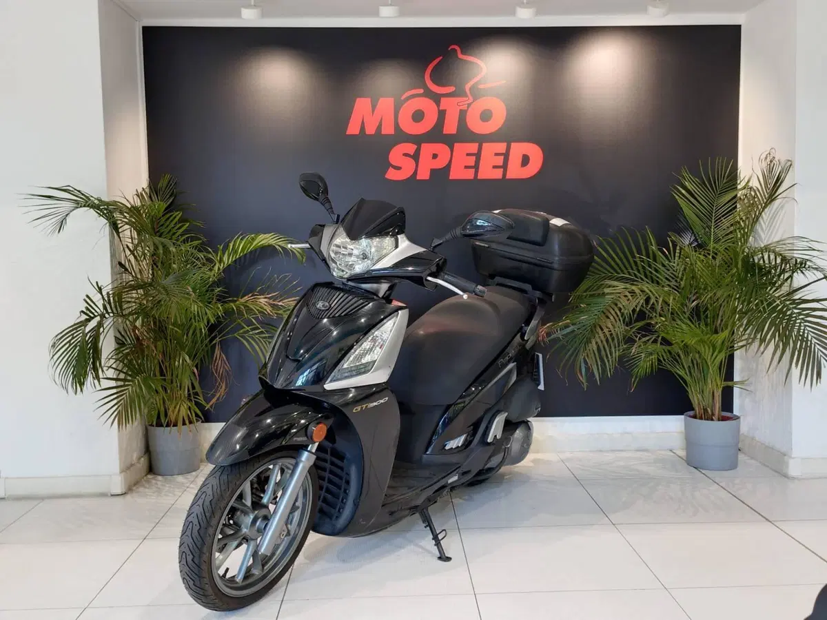 Kymco People 300i GT ABS (2016 - 20) (4)