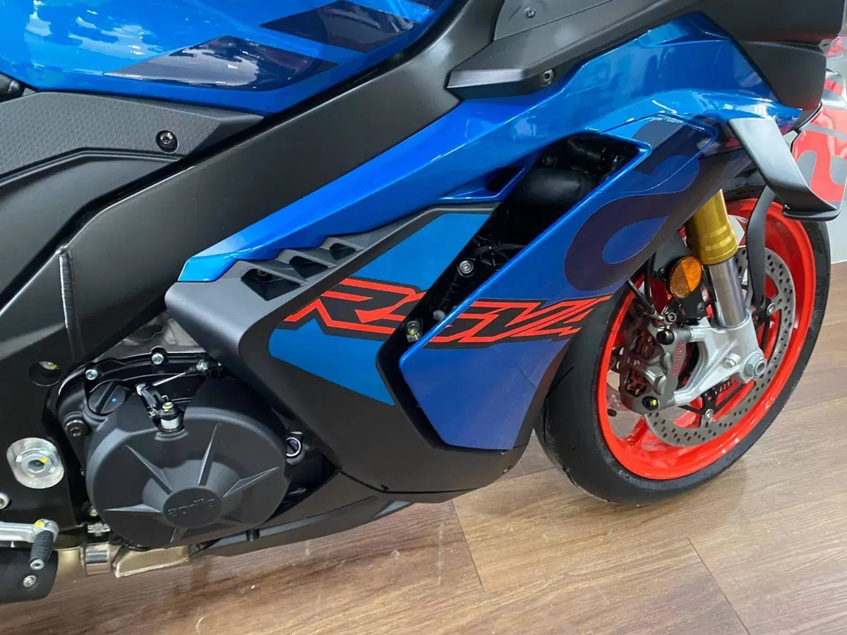 Aprilia RSV4 1100 (2025 - 26) (5)