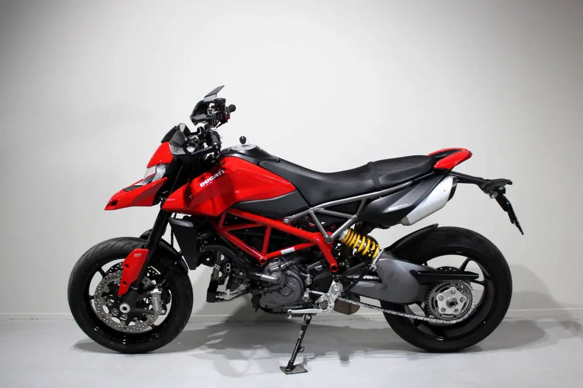 Ducati Hypermotard 950 (2022 - 25) (4)