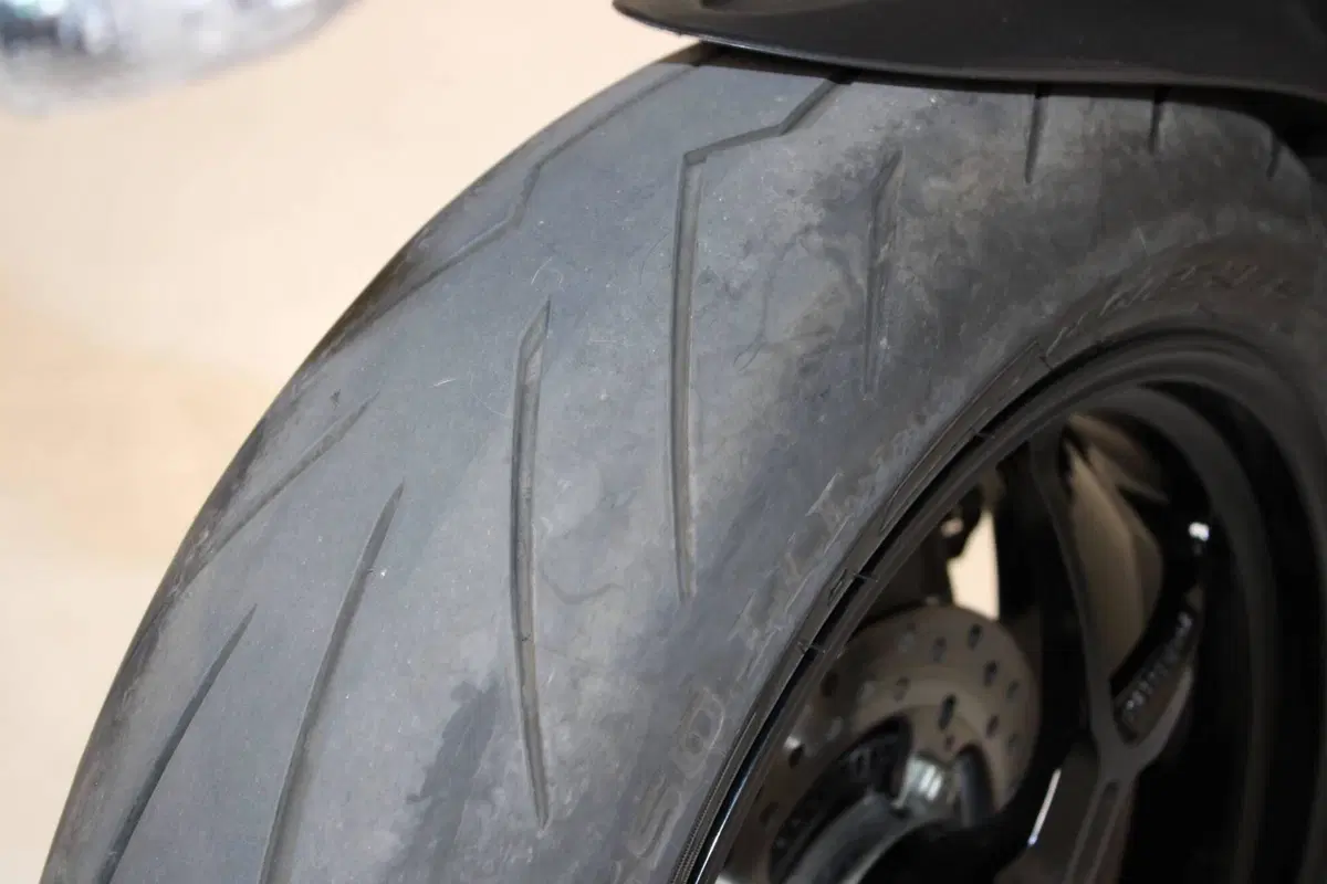 Ducati Hypermotard 950 (2022 - 25) (7)