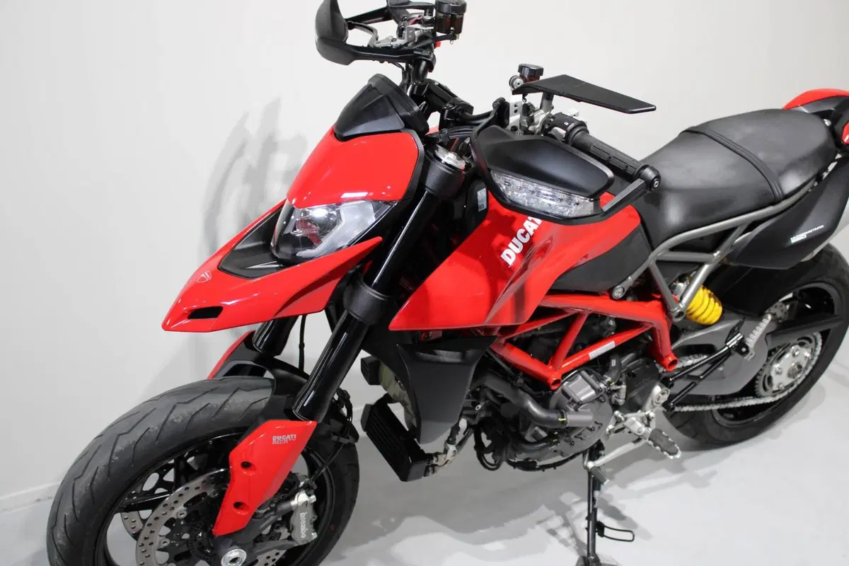 Ducati Hypermotard 950 (2022 - 25) (8)