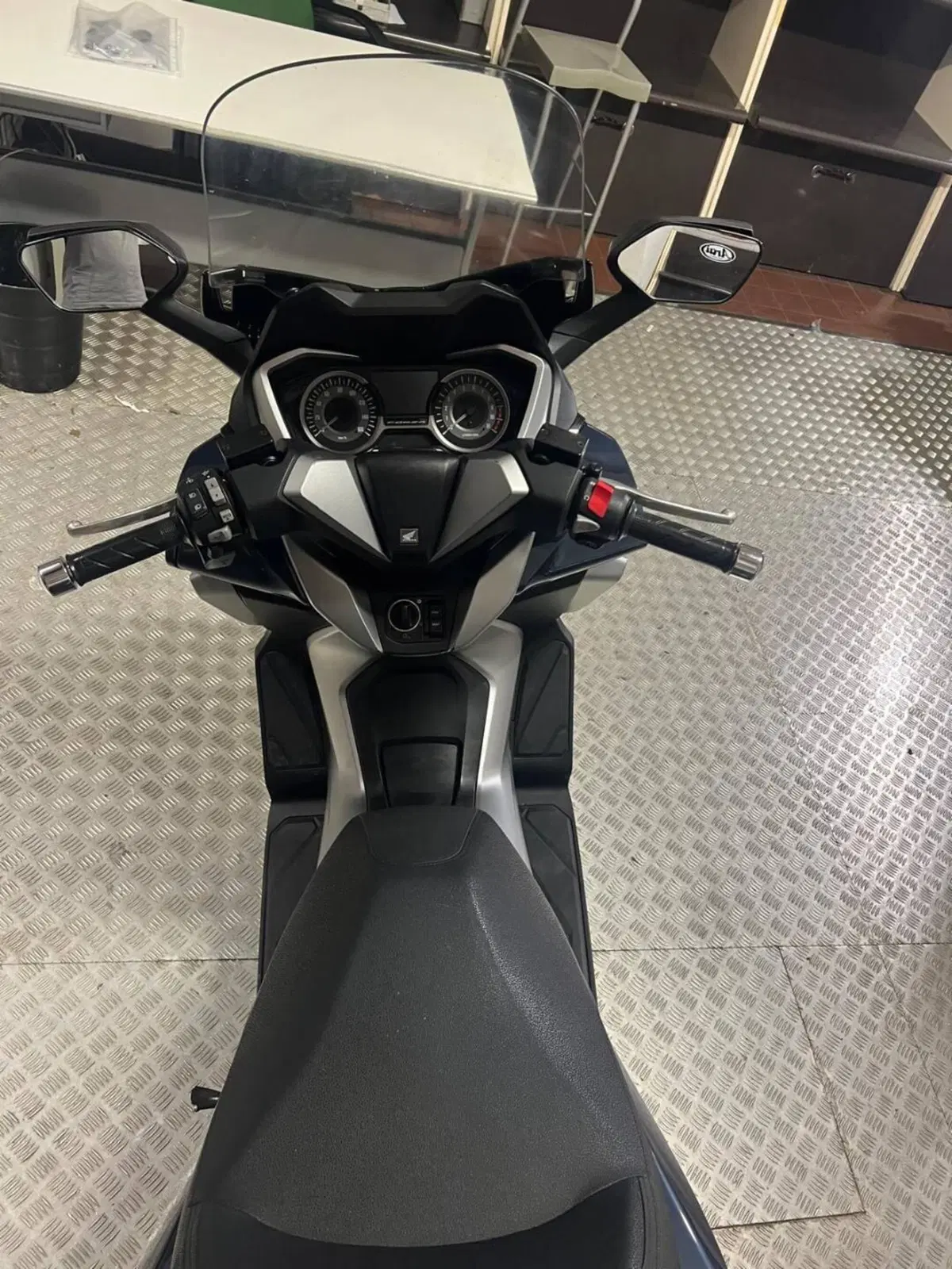 Honda Forza 300 ABS (2018 - 20) (4)