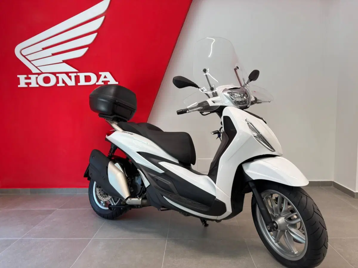 Piaggio Beverly 400 ABS-ASR (2021 - 24) (3)