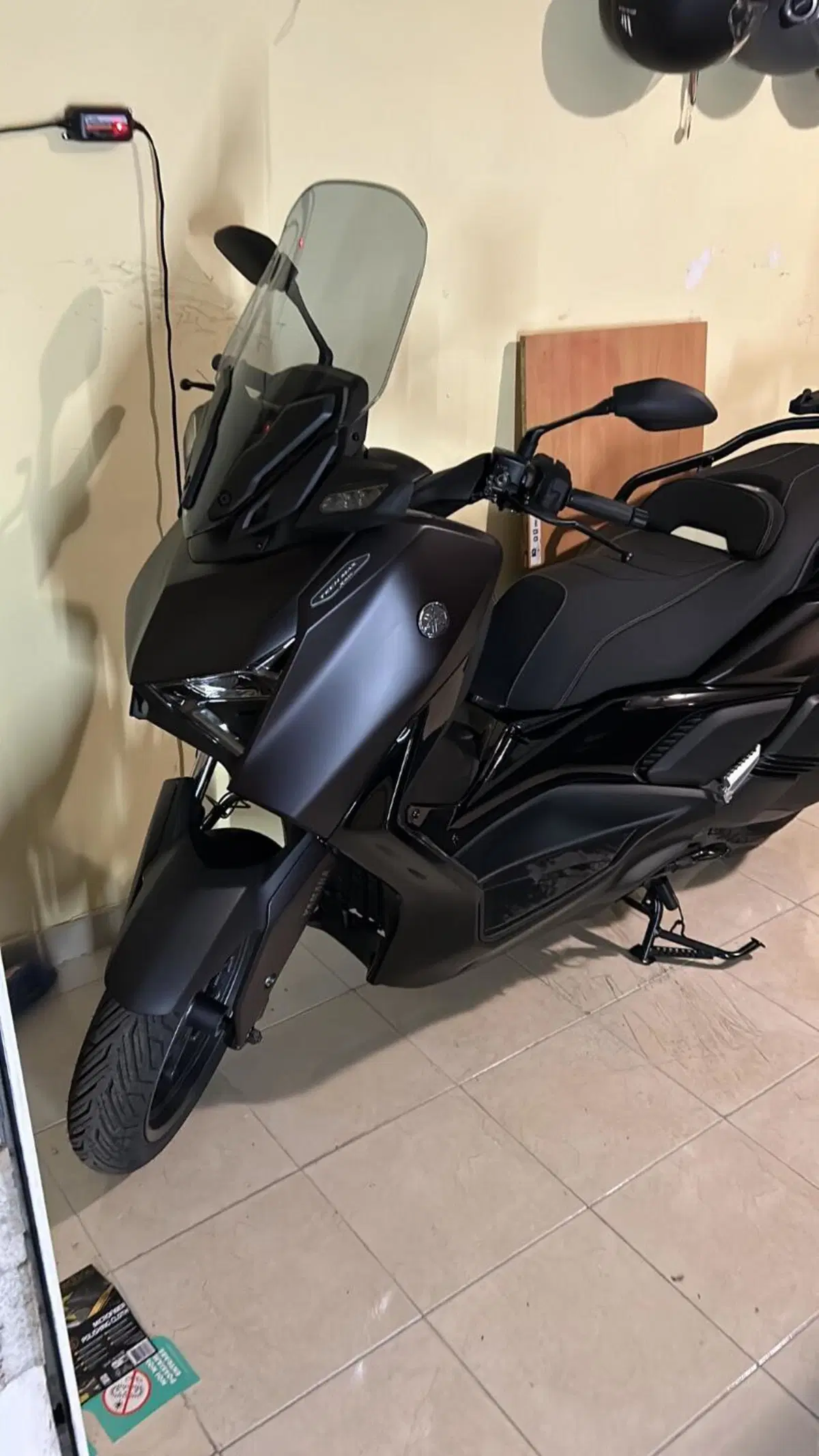 Yamaha X-Max 300 Tech Max (2021 - 24) (3)