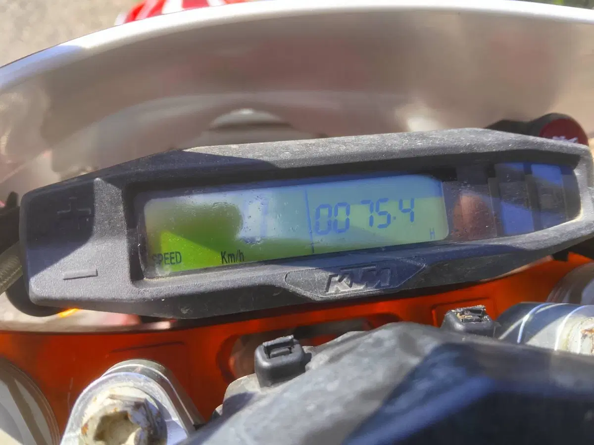KTM 250 EXC TPI Six Days (2023) (6)