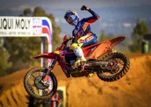 Lucas Coenen domina il GP del Sudafrica e allunga nel Mondiale MXGP [VIDEO]
