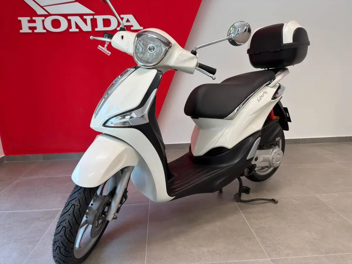 Piaggio Liberty 50 4T (2004 - 16) (2)