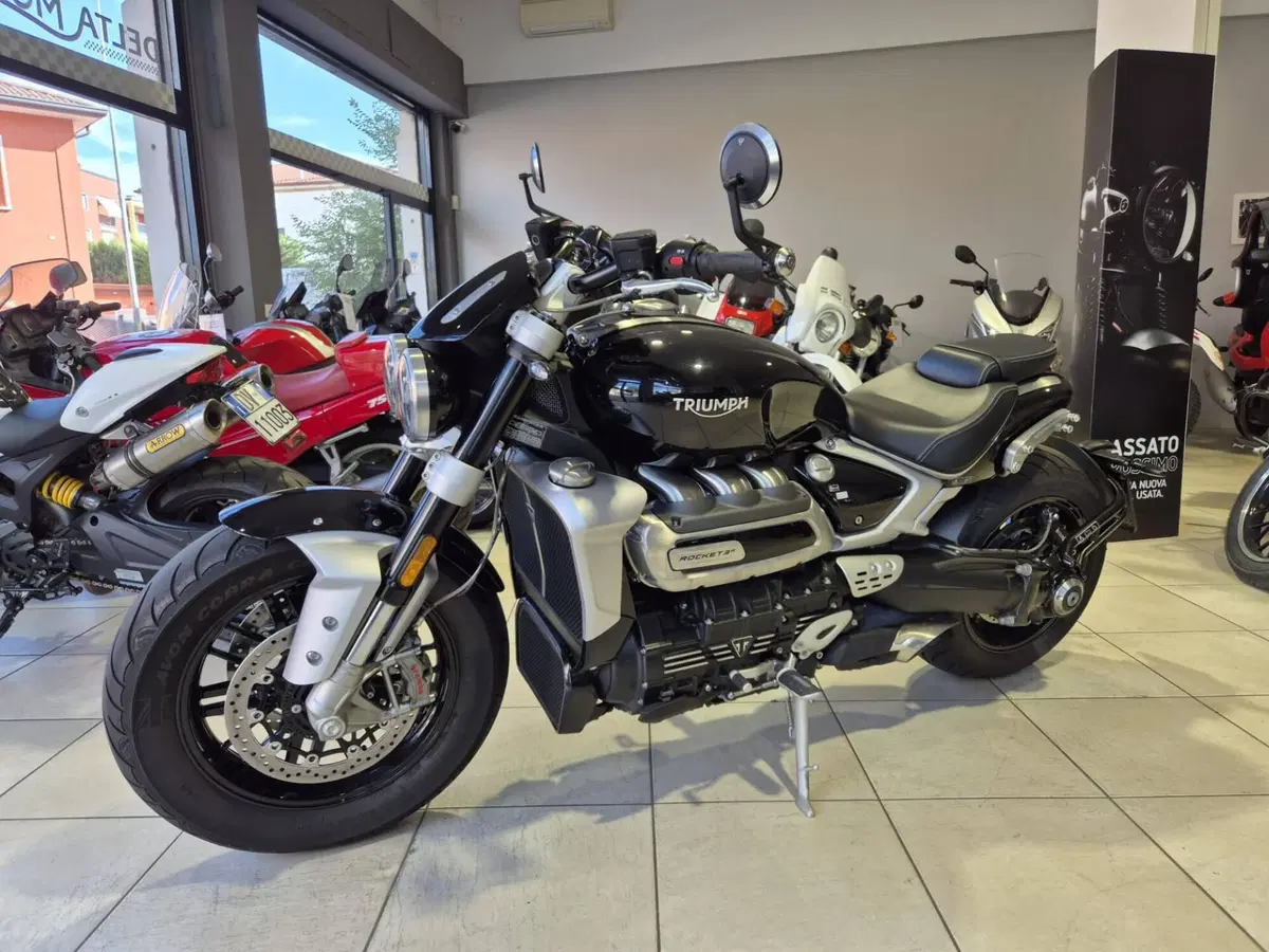 Triumph Rocket 3 R (2021 - 24) (7)