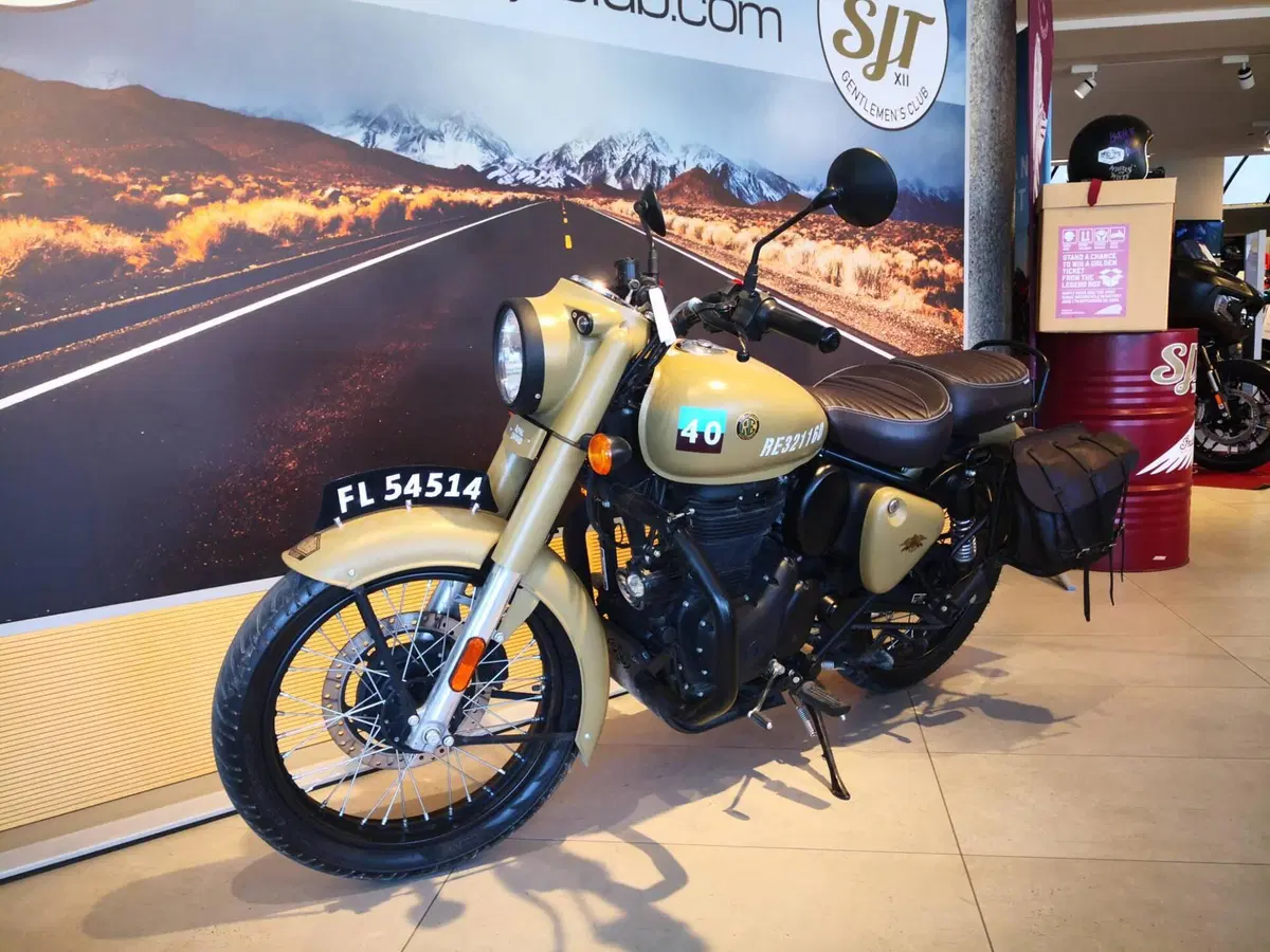 Royal Enfield Classic 350 (2021 - 26) (11)