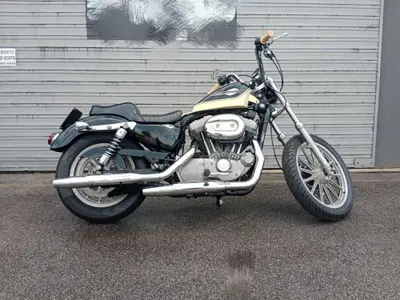 Harley-Davidson 883 Custom (2001 - 05) - XL 53C usata
