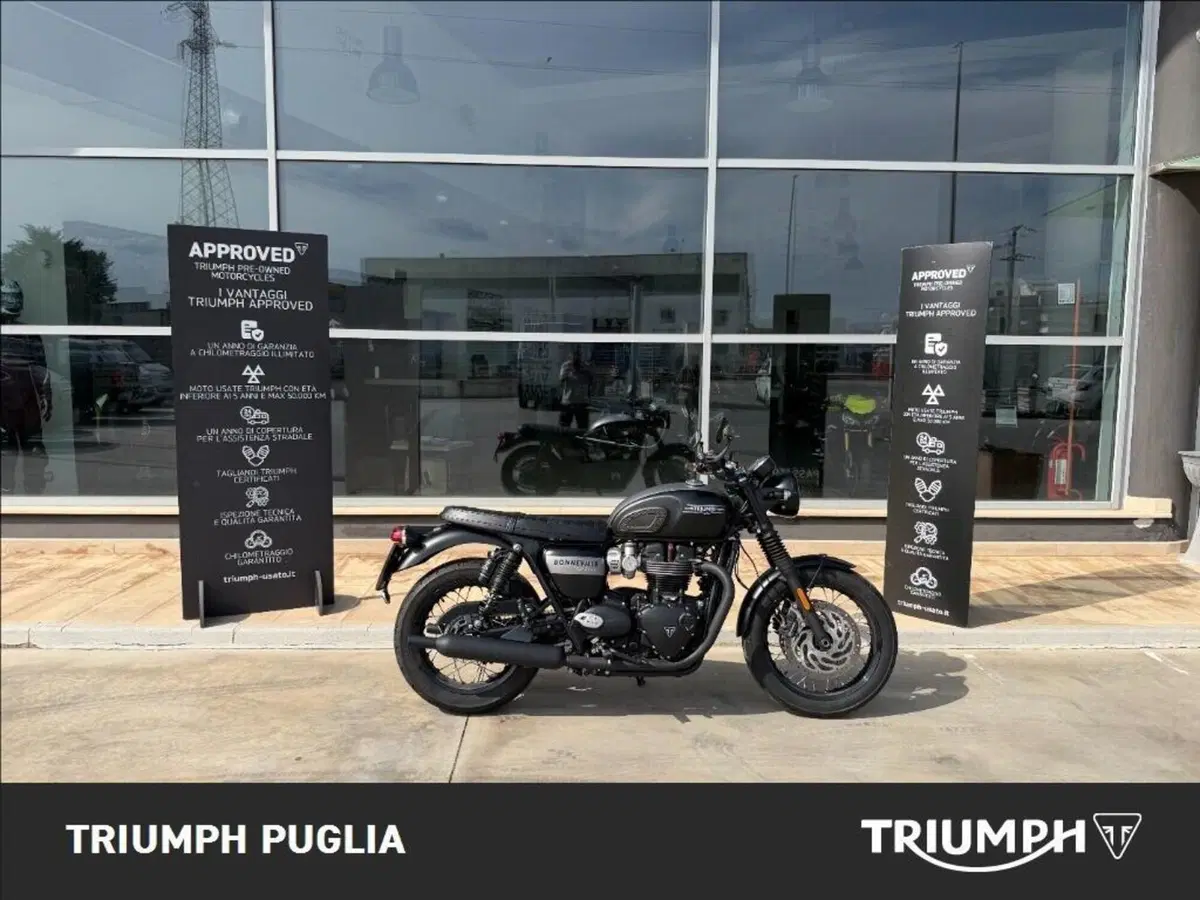 Triumph Bonneville T120 Gold Line Edition (2022 - 23) (4)