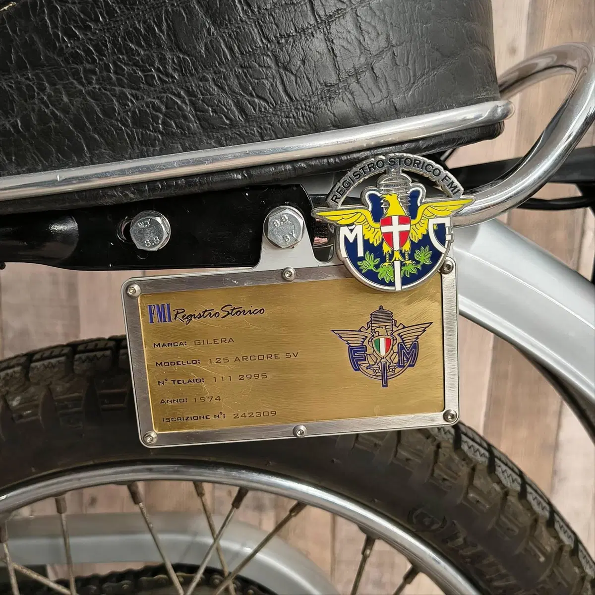 Gilera Arcore 125 (8)