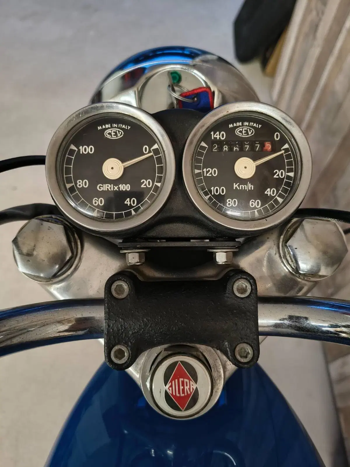 Gilera Arcore 125 (11)