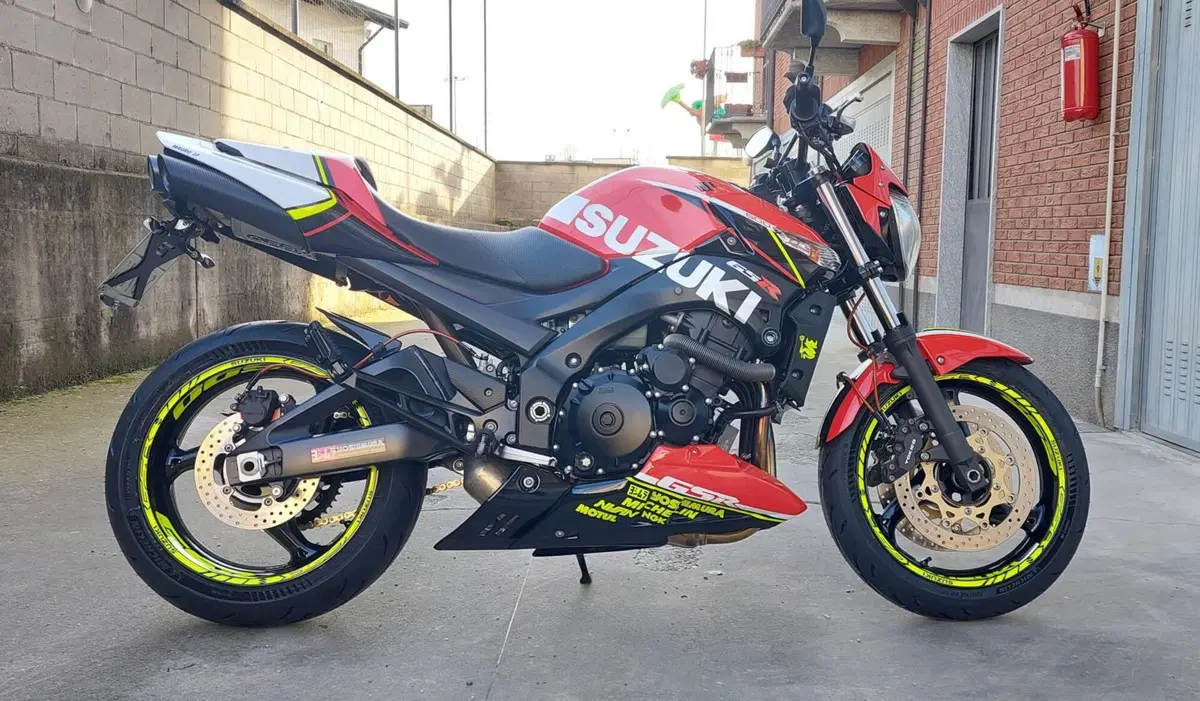 Suzuki GSR 600 (2006 - 11)