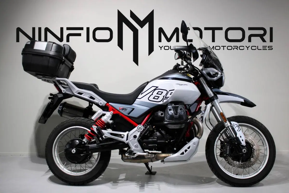 Moto Guzzi V85 TT (2024 - 26)