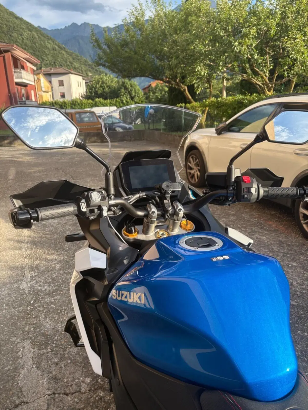 Suzuki GSX-S1000GX Top (2026) (11)