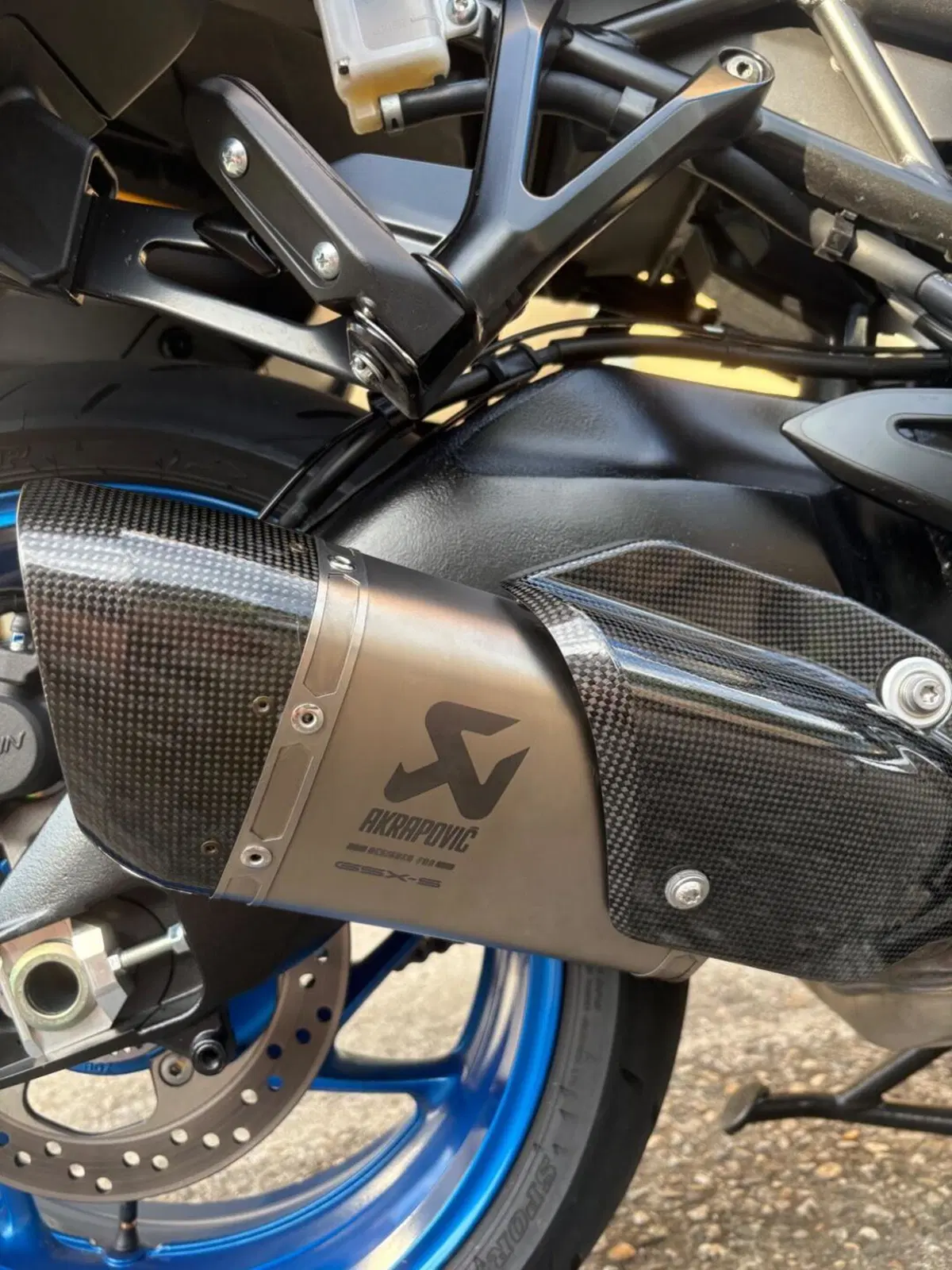 Suzuki GSX-S1000GX Top (2026) (12)