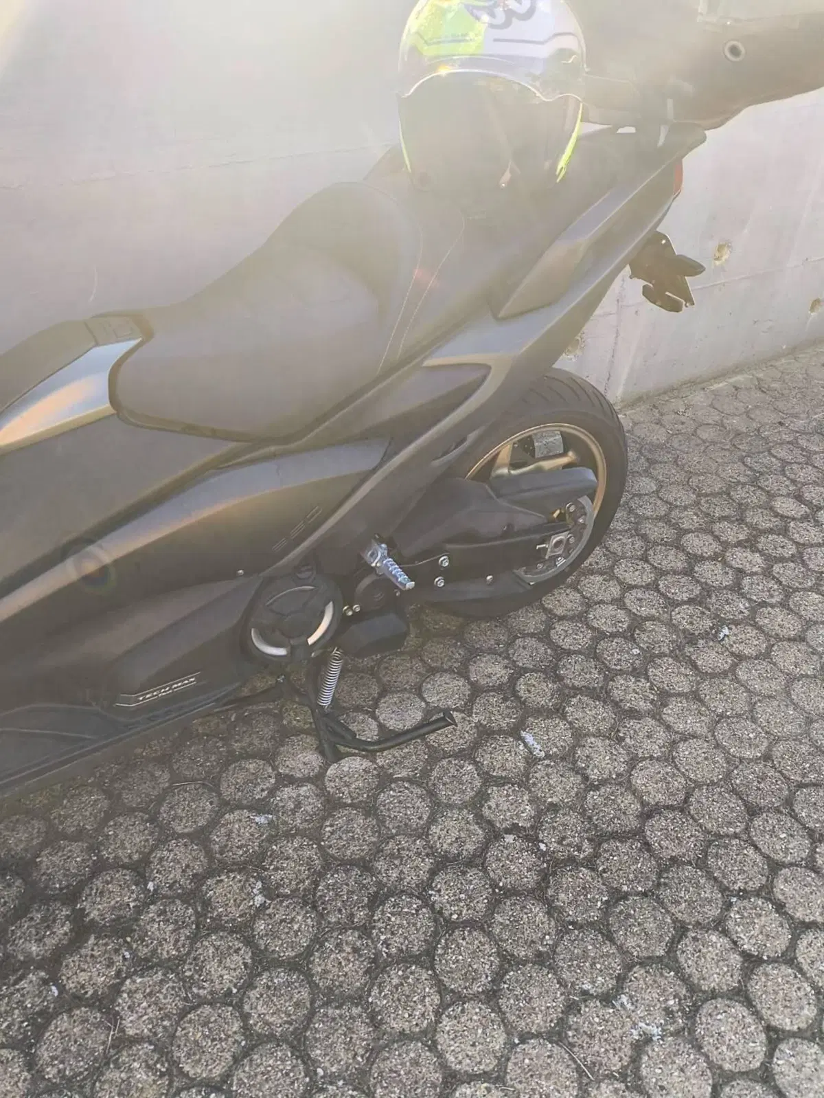 Yamaha T-Max 560 Tech Max (2020) (7)