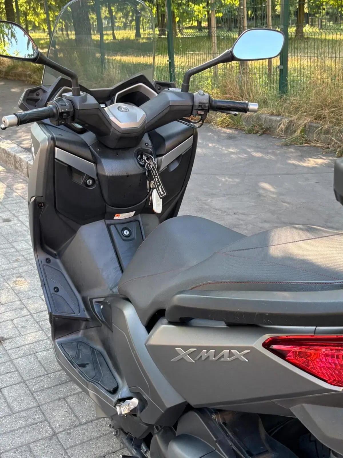 Yamaha X-Max 250 ABS (2014 - 16) (2)