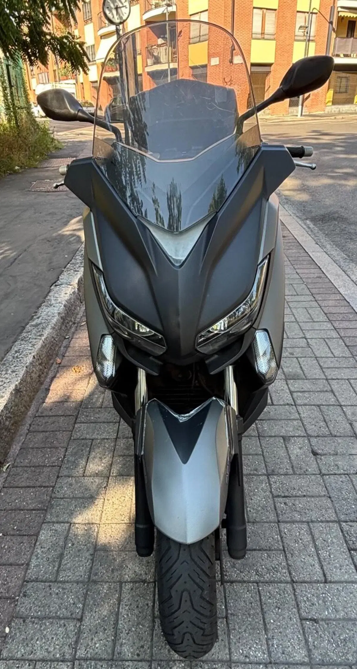 Yamaha X-Max 250 ABS (2014 - 16) (5)