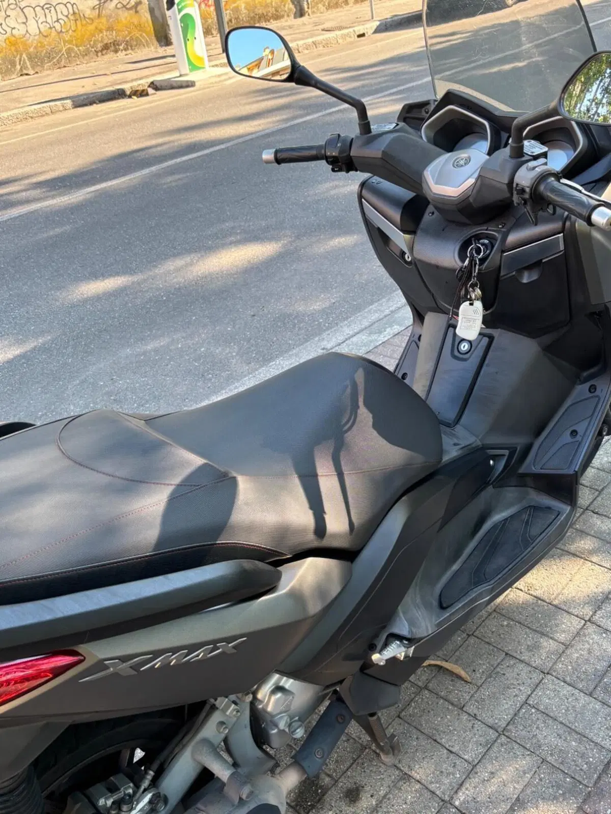Yamaha X-Max 250 ABS (2014 - 16) (6)