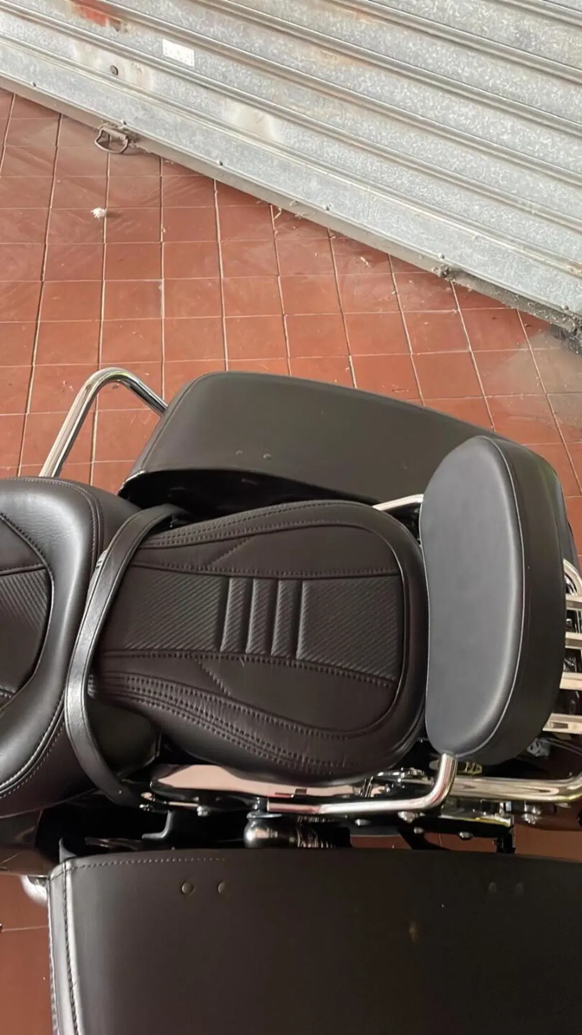 Harley-Davidson 1584 Road King Classic (2007 - 11) - FLHRCI (9)