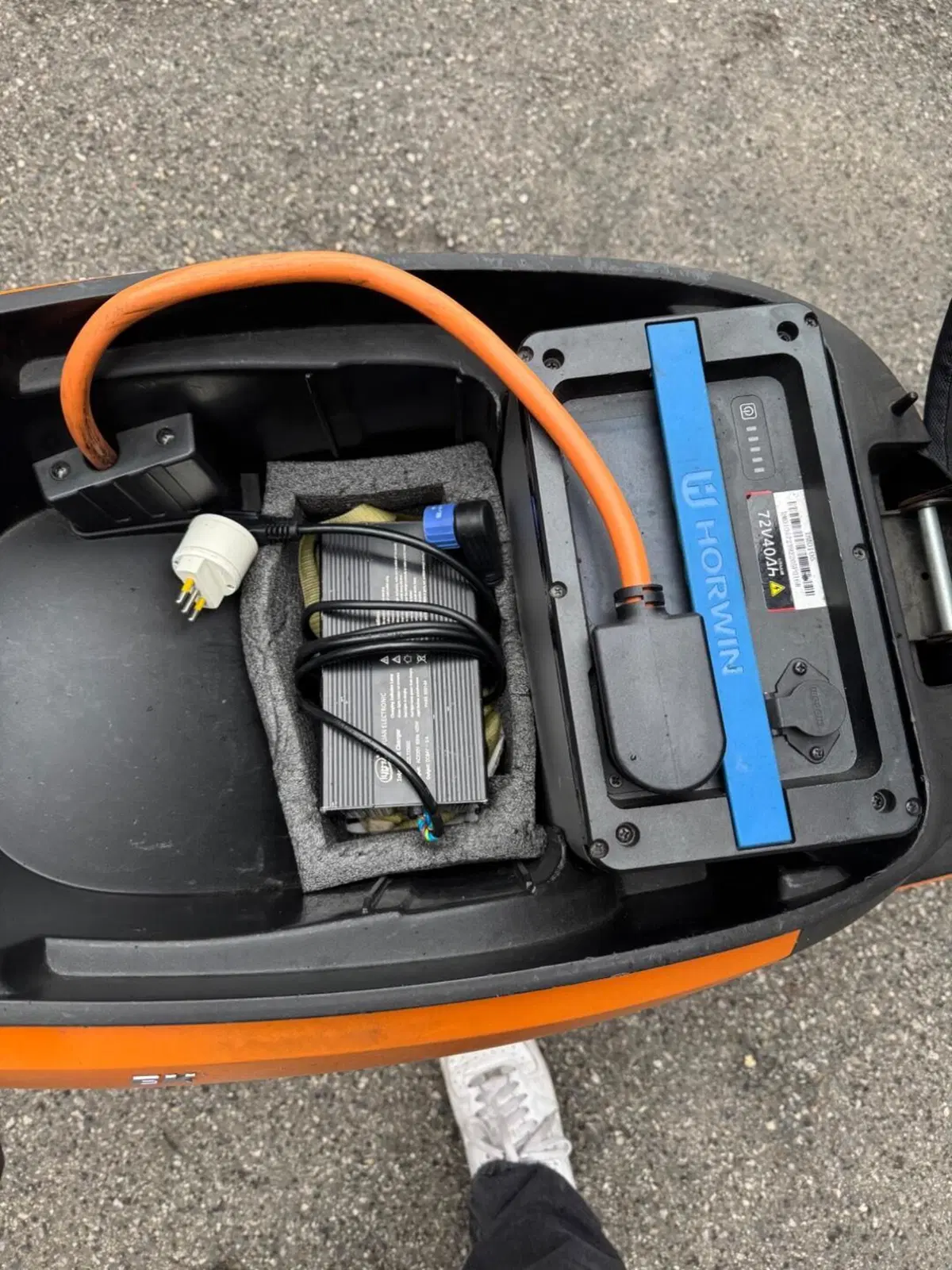 Horwin EK1 L1e (2022 - 24) (4)