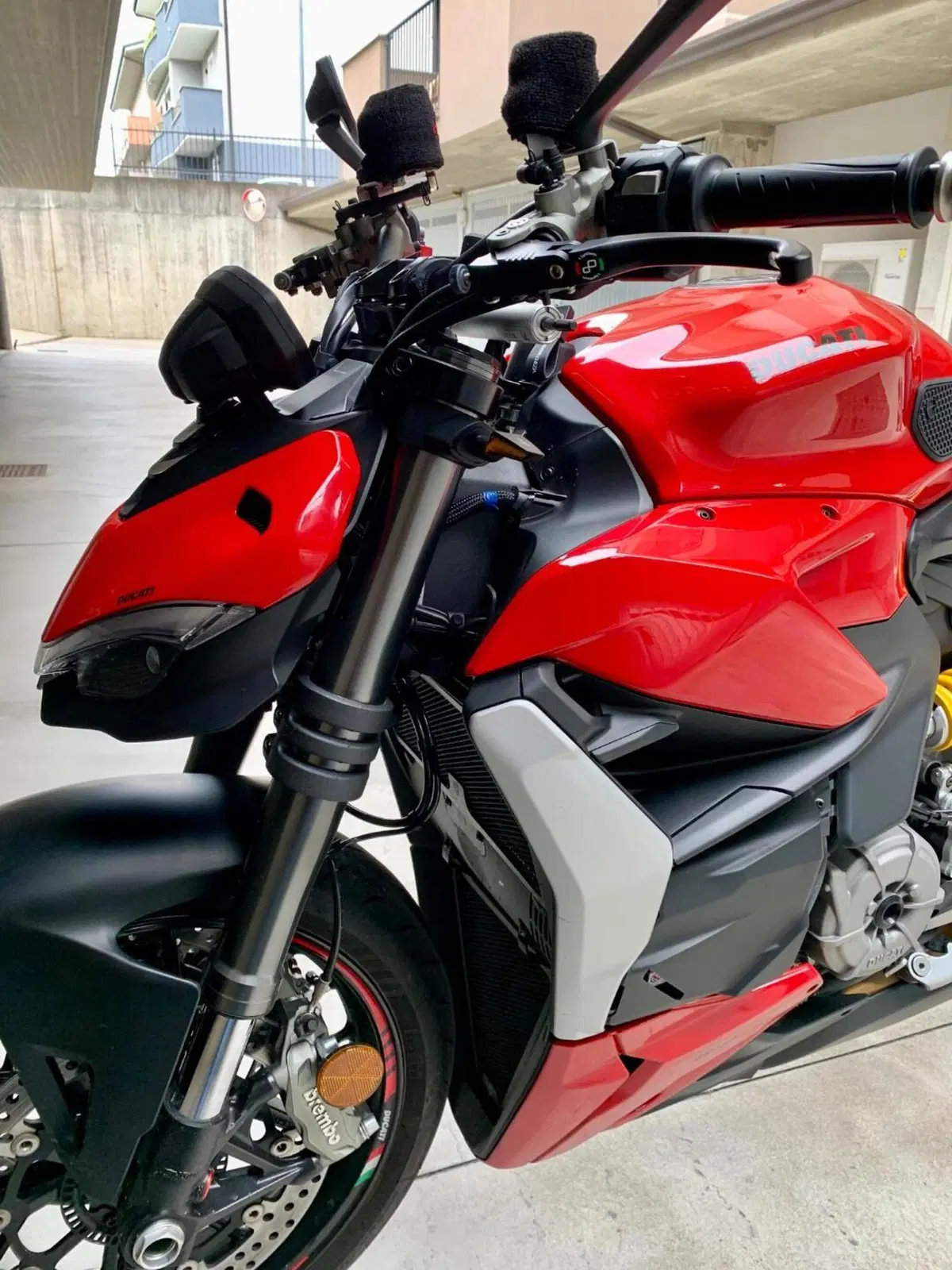 Ducati Streetfighter V2 (2022 - 24) (2)