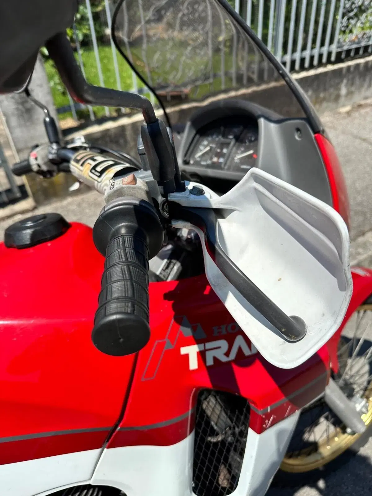 Honda Transalp XL 600V (1987 - 90) (4)