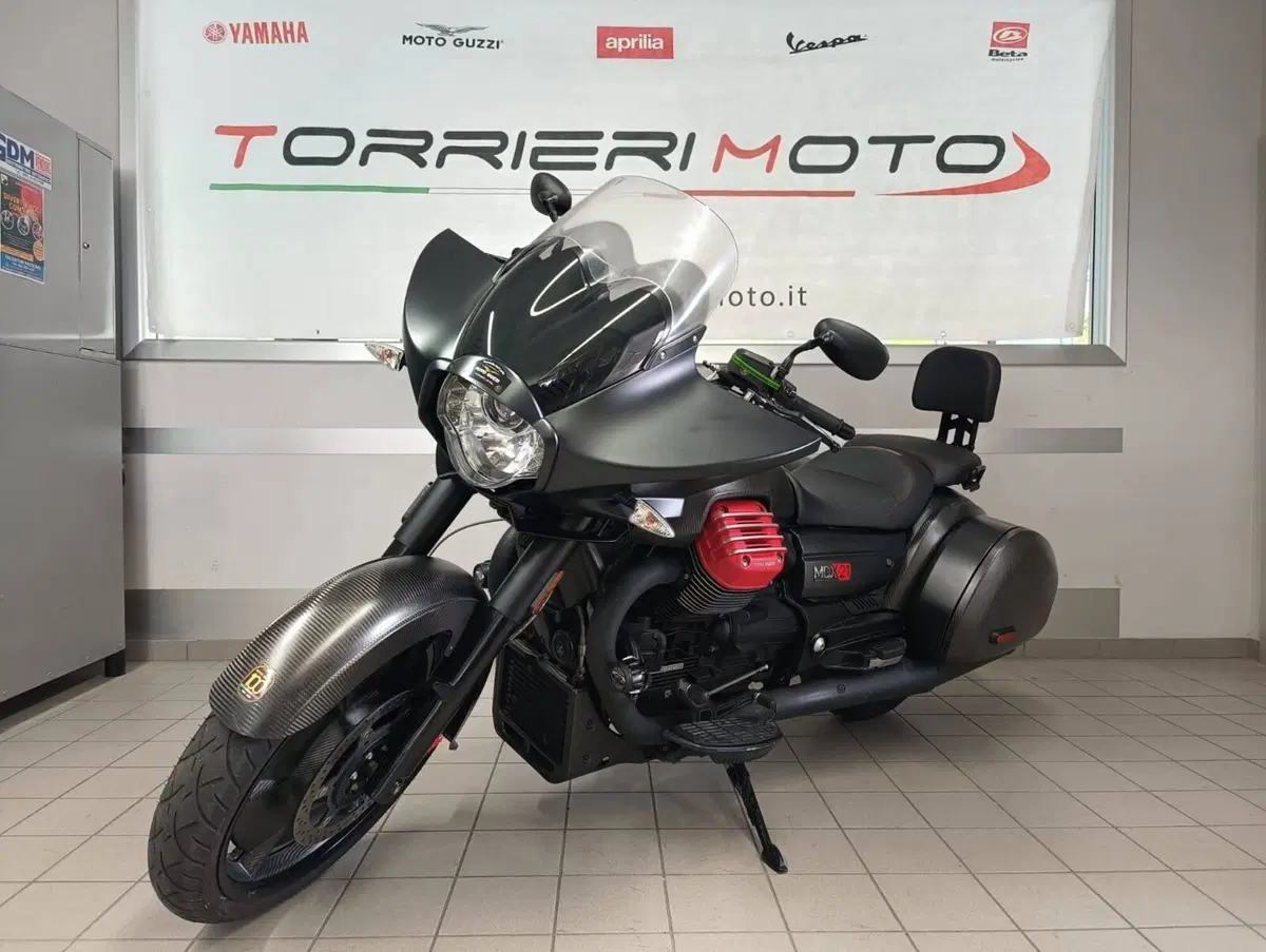 Moto Guzzi MGX 21 1400 (2016 - 20)
