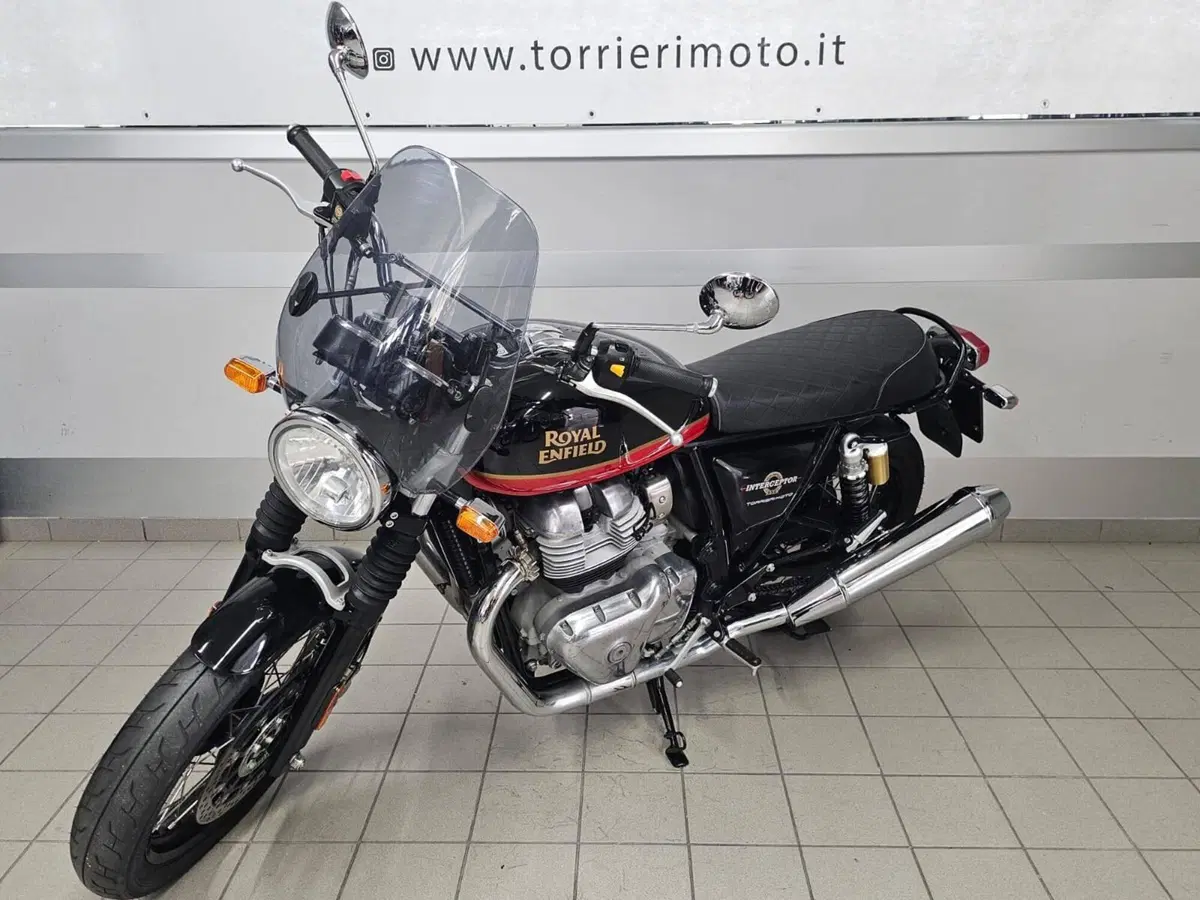 Royal Enfield Interceptor 650 (2021 - 26) (2)