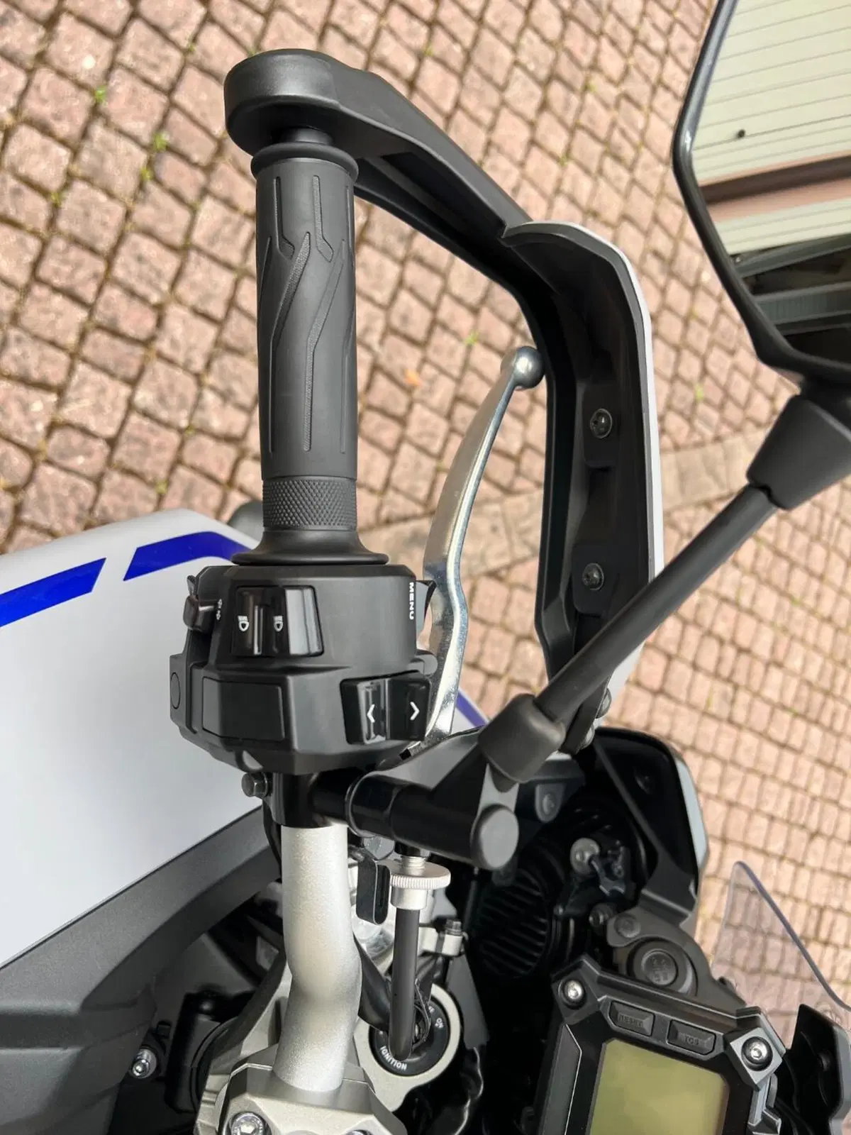 Yamaha Tracer 900 (2018 - 20) (11)