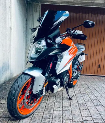 KTM 1290 Super Duke GT ABS (2016 - 18) usata