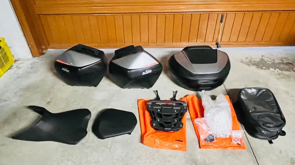 KTM 1290 Super Duke GT ABS (2016 - 18) (12)