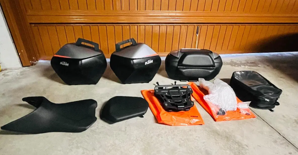 KTM 1290 Super Duke GT ABS (2016 - 18) (13)