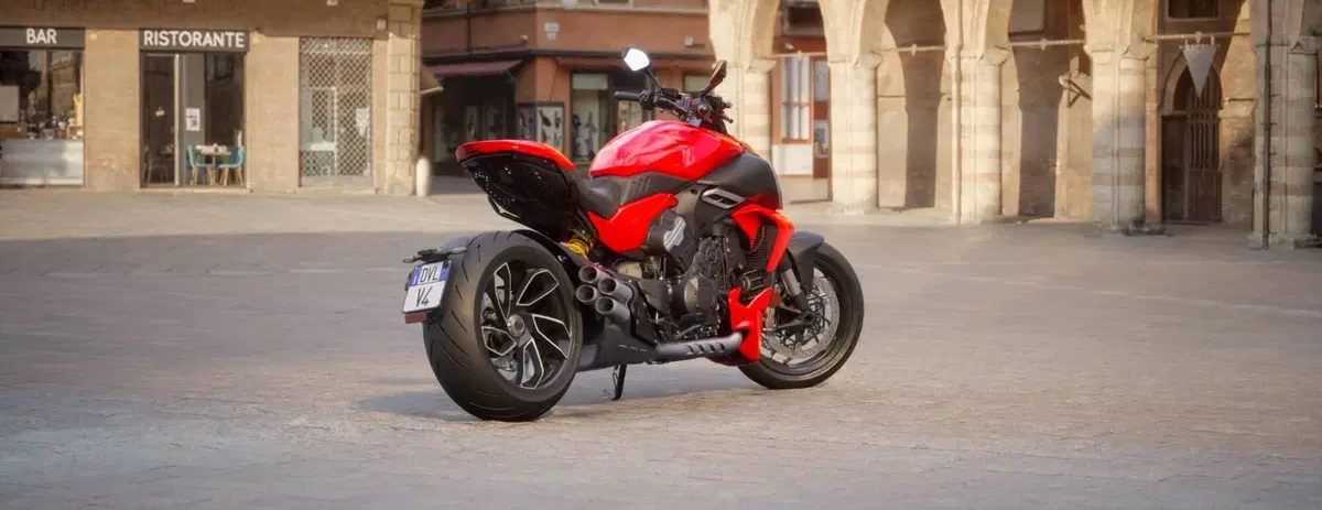 Ducati Diavel V4 (2023 - 26) (5)