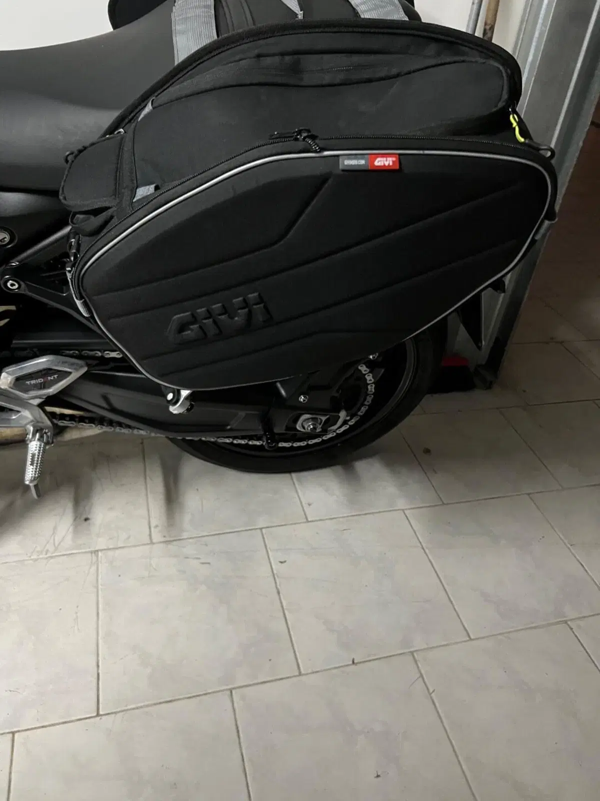 Triumph Trident 660 (2021 - 24) (13)