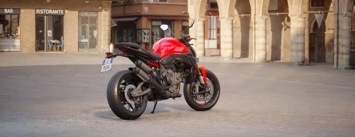 Ducati Monster 890 (2026) (7)