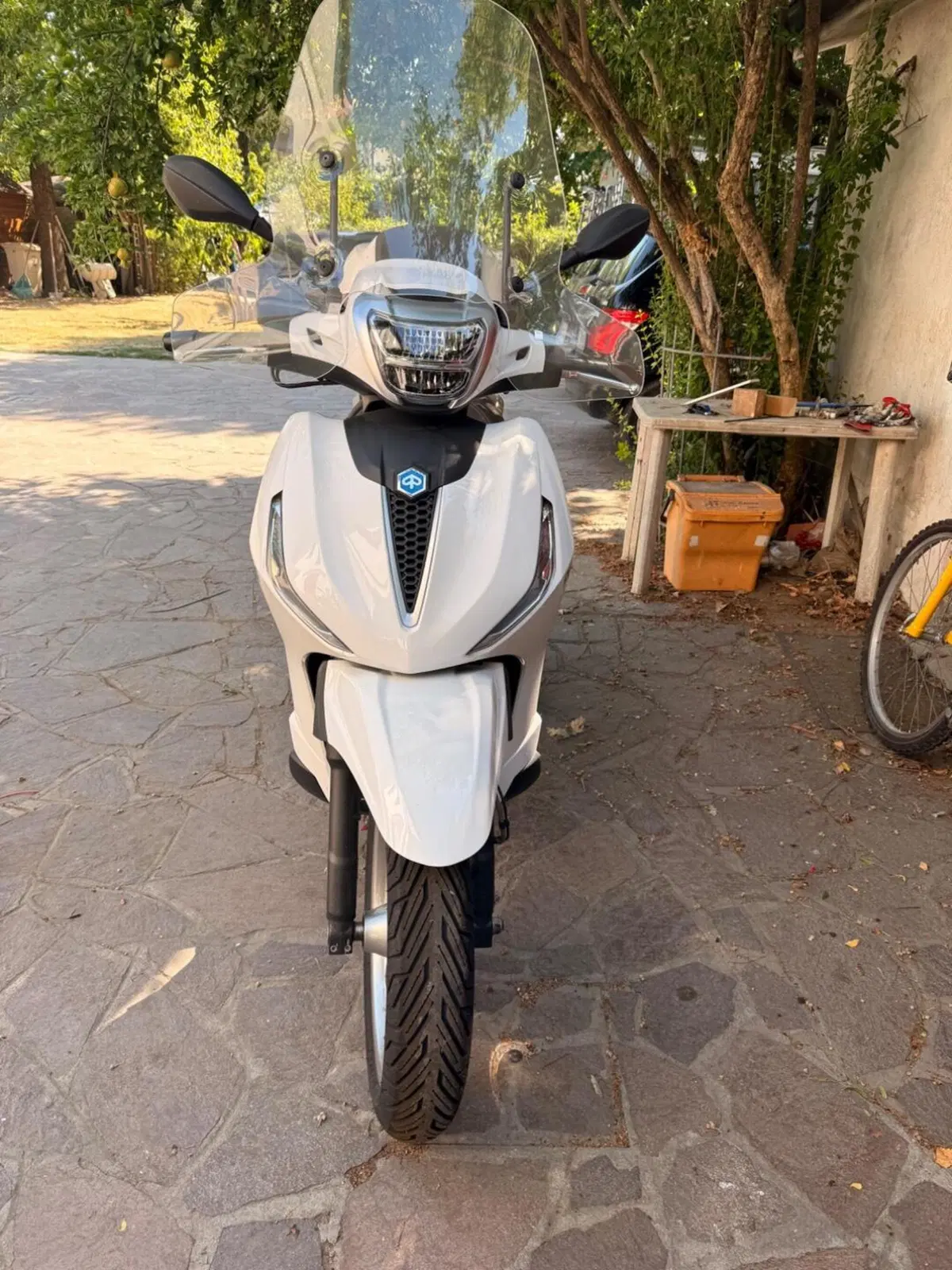 Piaggio Beverly 400 ABS-ASR (2021 - 24)
