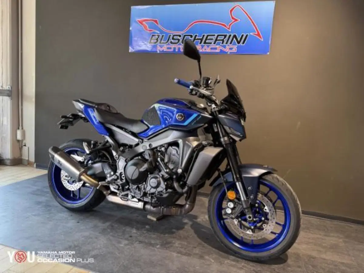 Yamaha MT-09 Y-AMT (2024 - 26) (4)